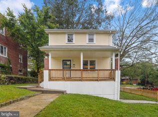 1301 46th St SE, Washington, DC 20019