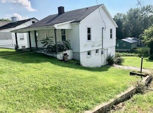 413 N 3rd St, Danville, KY 40422