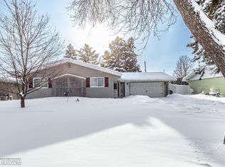 2822 Brookdale Rd, Moorhead, MN 56560