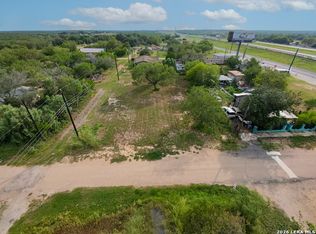 E 5th St LOT 10, Moore, TX 78057