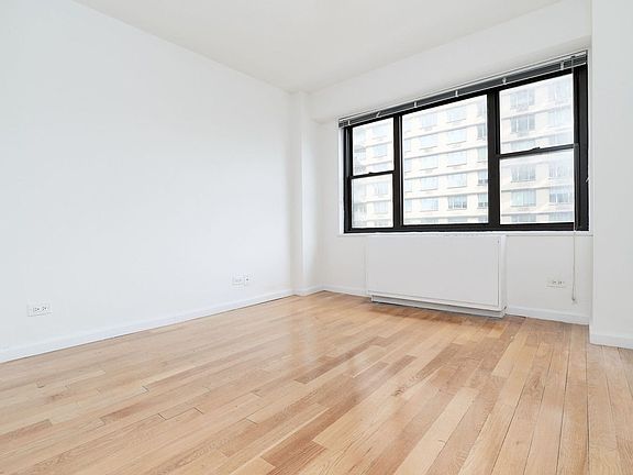 3rd image of 345 E 80th St APT 10E