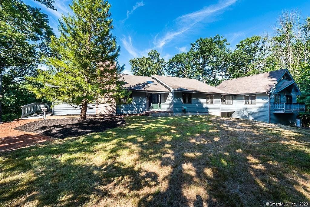 1085 Long Cove Rd, Gales Ferry, CT 06335 Zillow