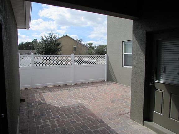 4th image of 7687 Fordson Ln
