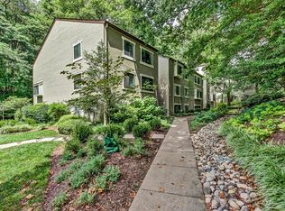 11721 Karbon Hill Ct APT T1, Reston, VA 20191