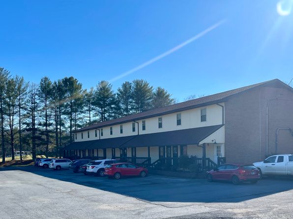 1021 Fall Creek Rd APT 8