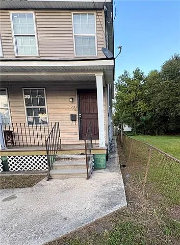 2133 Franklin Ave
