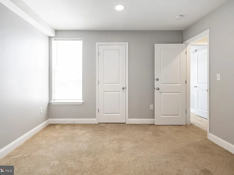 1940 N Gratz St #1 — Photo 12