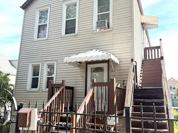 2613 W 21st St, Chicago, IL 60608