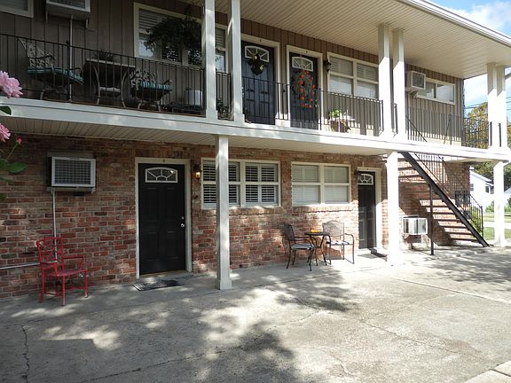 2nd image of 136 Labarre Dr #B