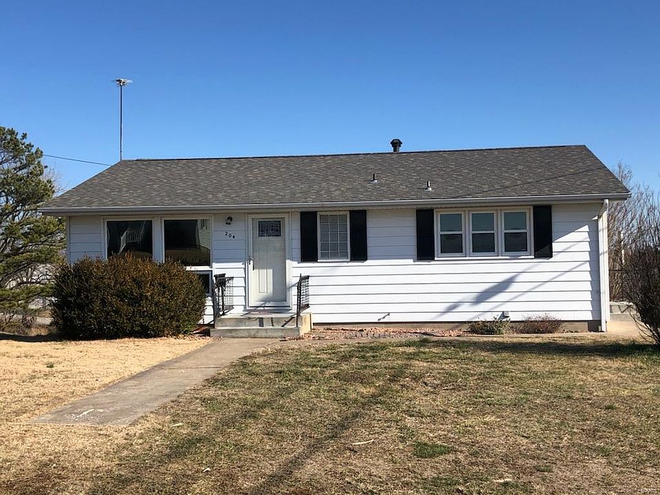 2nd image of 204 Virginia St
