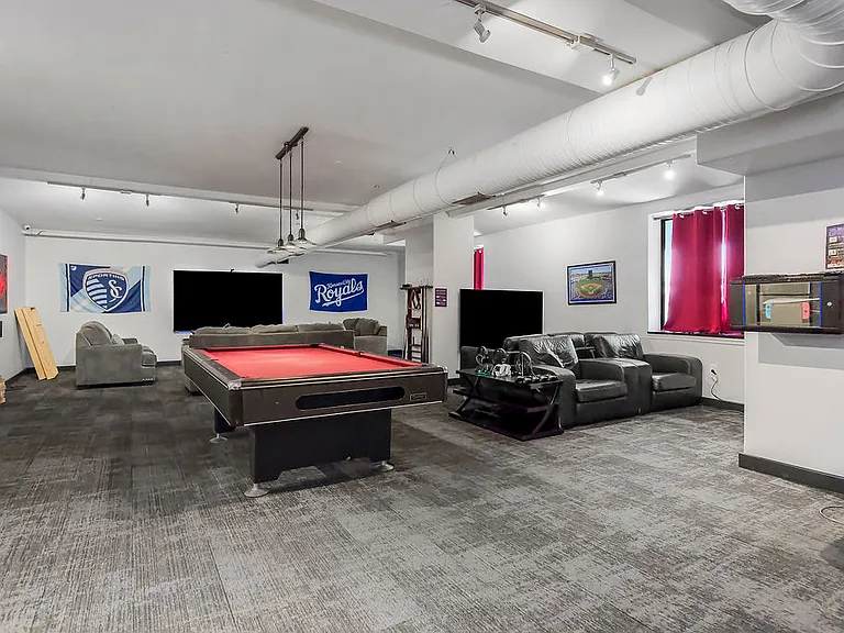 Recreation room