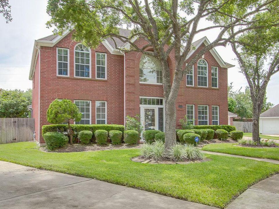1st image of 2819 Hidden Knoll Ct