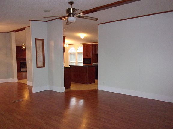 2nd image of 720 West Ave