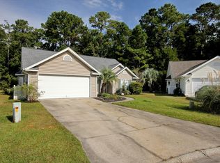 207 Point Dr, Murrells Inlet, SC 29576