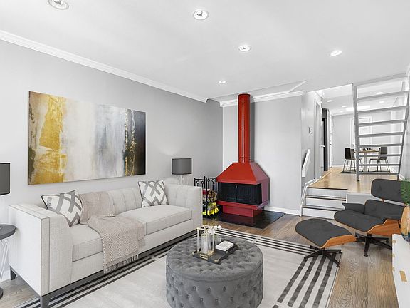 3rd image of 435 E 86th St APT 6F