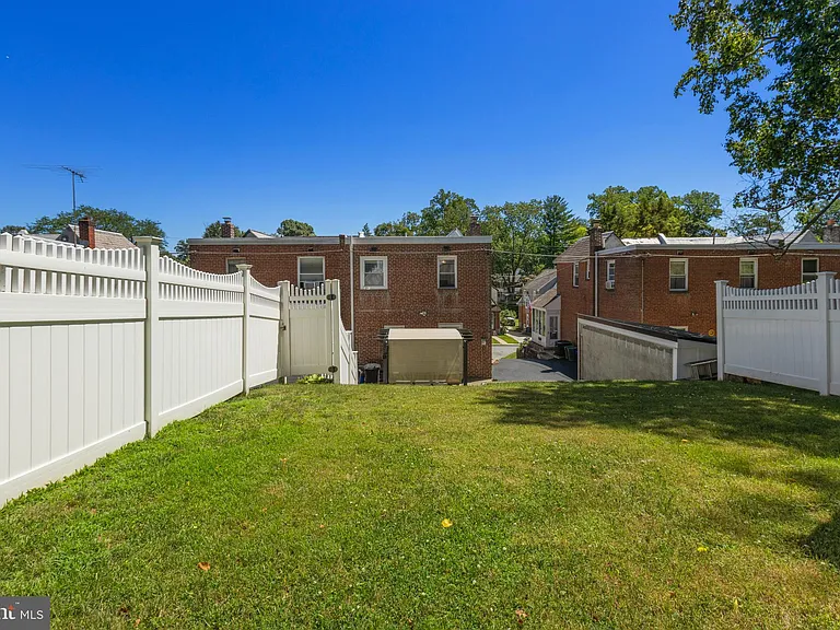 816 Naylors Run Rd — Photo 5