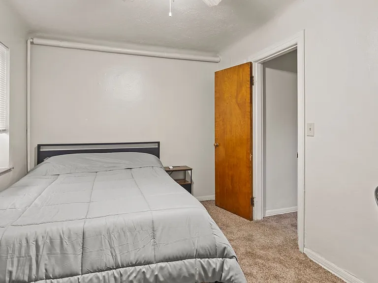 415 Volkert Pl — Photo 5