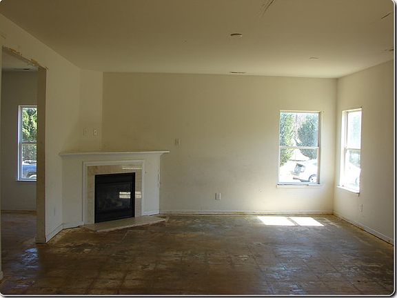 4th image of 7437 Mary Jo Helms Dr