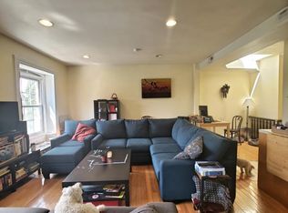 645 N 15th St #B, Philadelphia, PA 19130