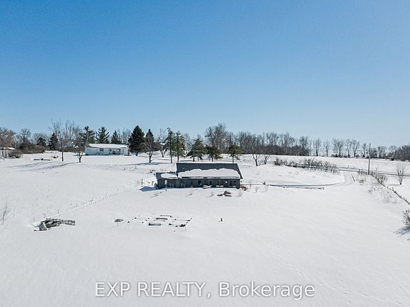 5th image of 715 Moira Rd