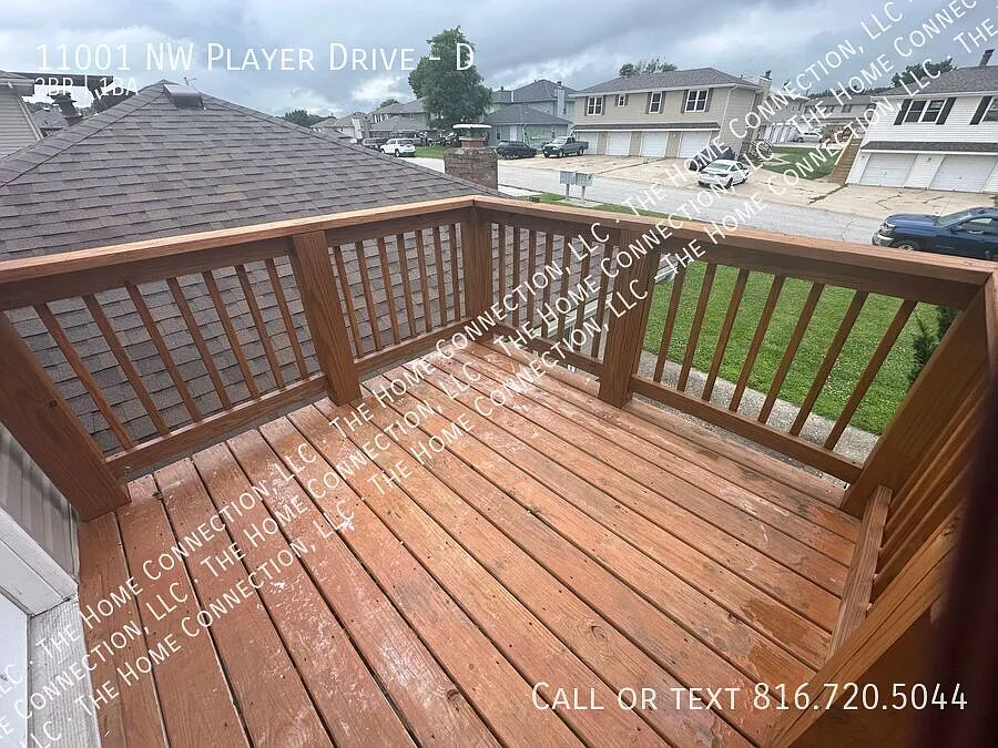 Newly renovated! Townhouse in Prime Parkville Location! — Photo 2