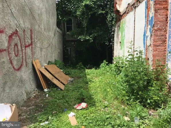 2438 N Clarion St, Philadelphia, PA 19132