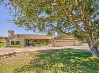17400 Blossom Hill Way, Salinas, CA 93908