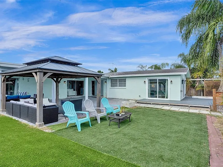 1710 SW 6th Ave — Photo 44