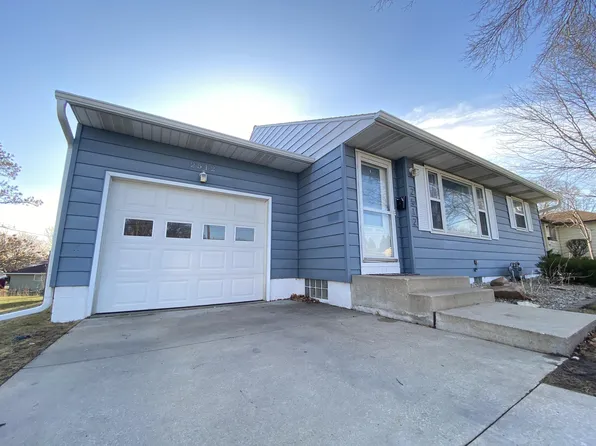 2512 18th Ave NW, Rochester, MN 55901