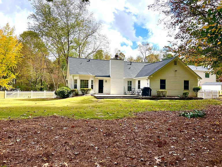 2179 Heritage Trace Dr — Photo 29