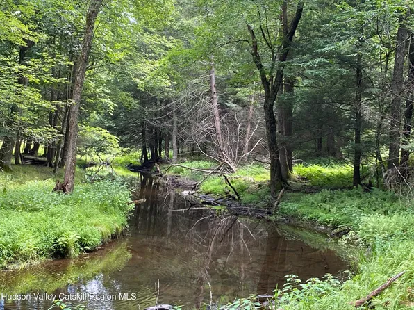 239 Sundale Road, Accord, NY 12404