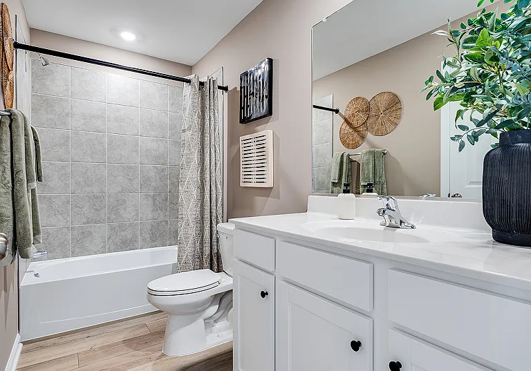 8733 Whitman Dr — Photo 9