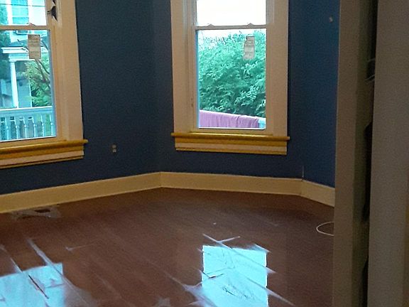 4th image of 1104 Early St #A