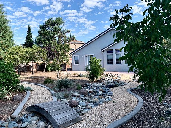 2nd image of 617 Idyllwild Court