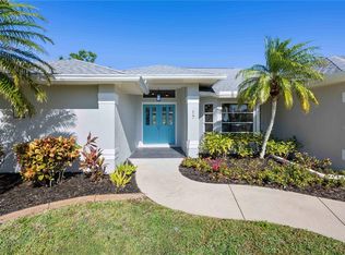 17 Pinehurst Rd, Rotonda West, FL 33947