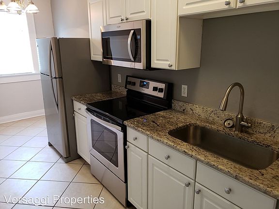4th image of 506 S Westland Ave APT 09