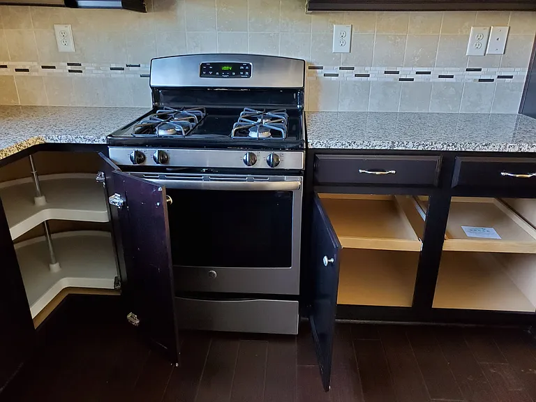 4140 Strendal Dr — Photo 10