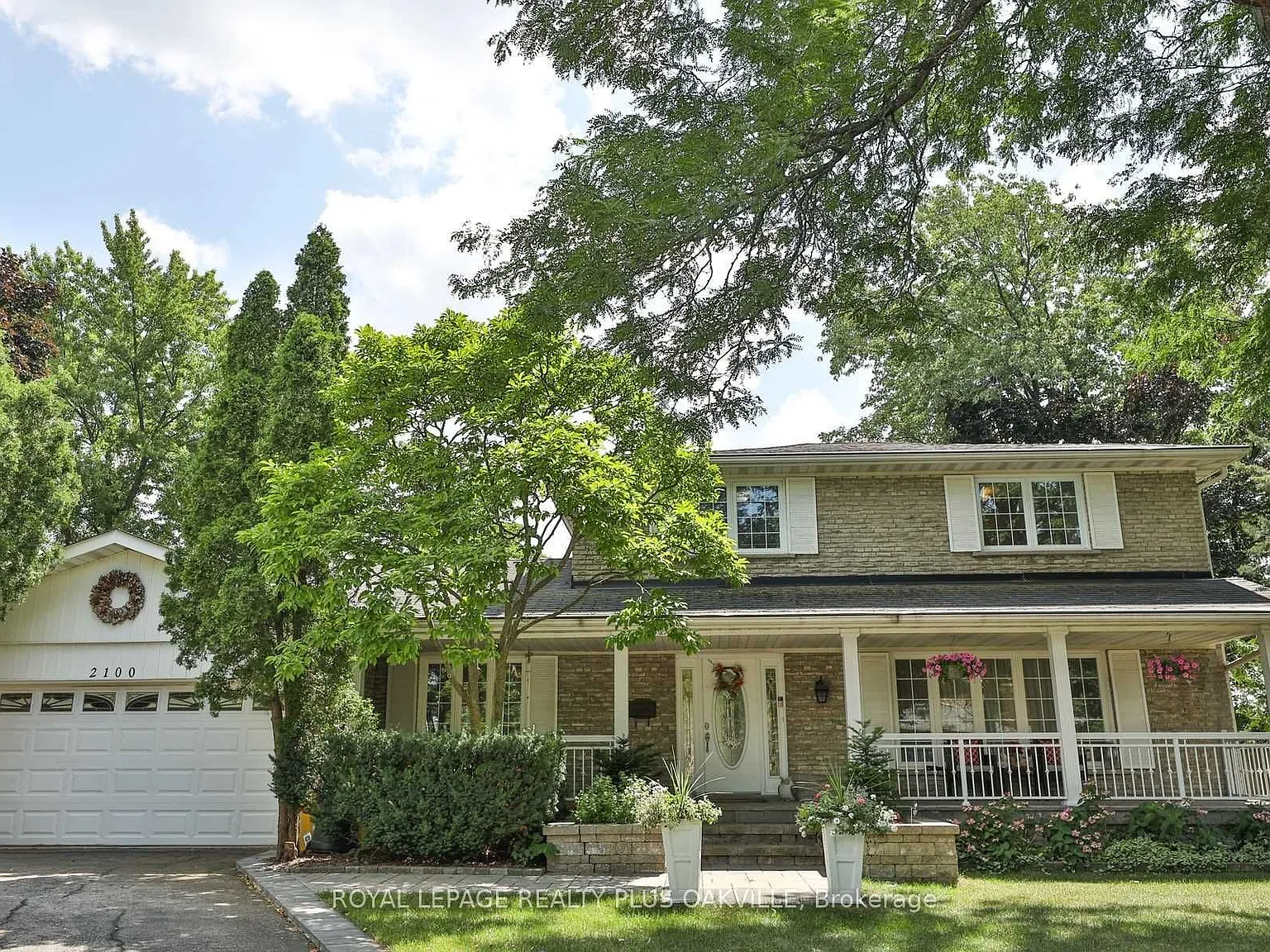 5 bed, $4,950 — Photo 1