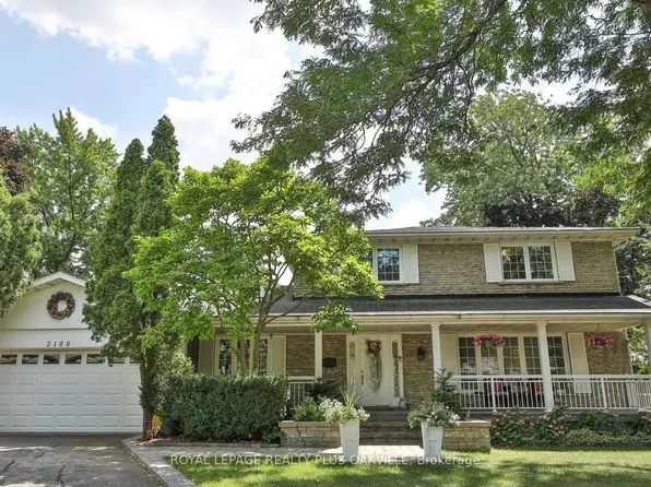 2100 Waycross Cres, Mississauga, ON L5K 1H9