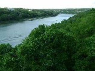 1900 Pace Bend Rd S, Spicewood, TX 78669