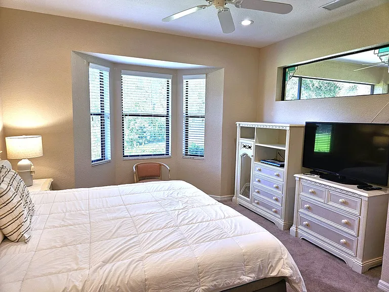 4528 Cancello Grande Ave — Photo 30