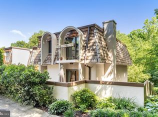 1619 Valencia Way, Reston, VA 20190