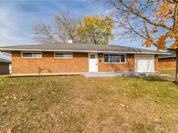 5725 Benedict Rd, Dayton, OH 45424