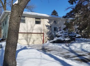 808 South Rd, Lisle, IL 60532