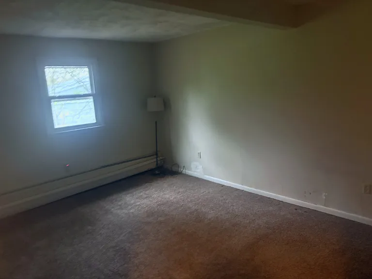 1126 Holcomb St #8 — Photo 2