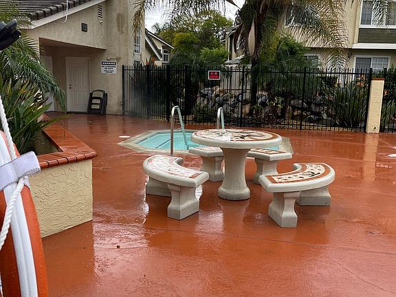 5th image of 10230 Palm Glen Dr Unit 89