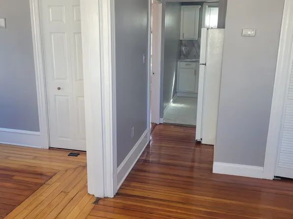 41 Tremont St APT 2, Fall River, MA 02720