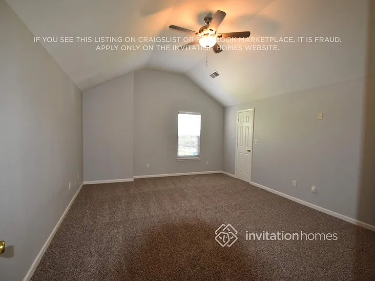 11829 Aubreywood Dr — Photo 6