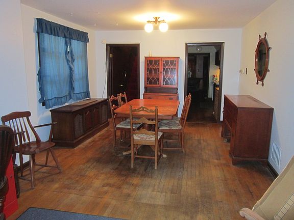 Front room-Dining room