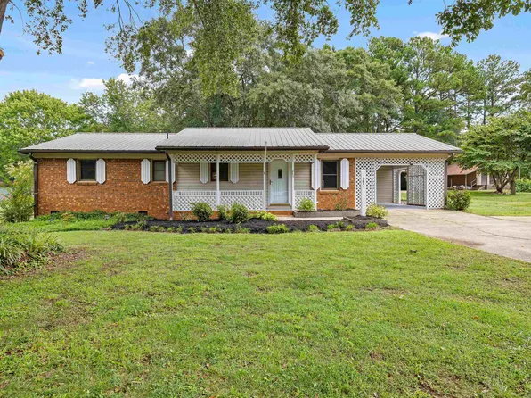 285 Ball Park Rd, Inman, SC 29349